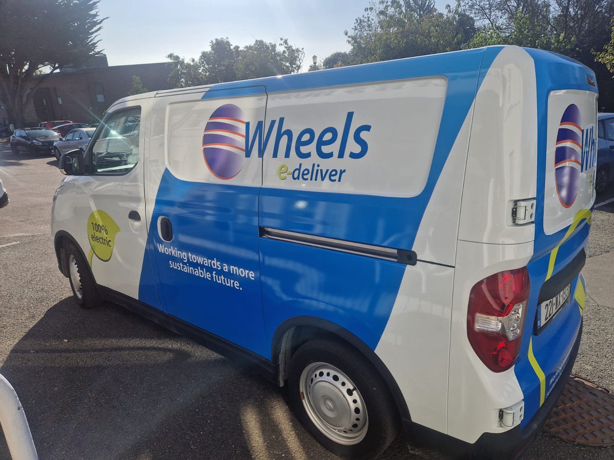 WheelsCouriers's tweet photo. Have you spotted our electric vans on the streets of Dublin? #wedeliver #sustatainabletransport #couriers #Dublin #Ireland https://t.co/CLpuhs1TBt