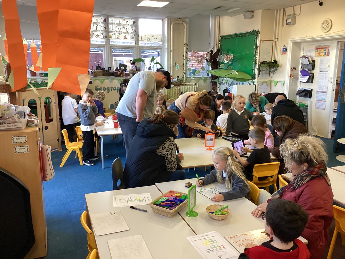 PrimaryDell's tweet photo. Children in KS1 loved sharing their maths learning with their parents in our workshop last week. A big thank you to all who attended #learningatdell #dellfamily https://t.co/MTeQjXl3QA