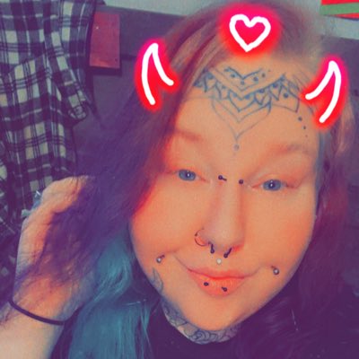StonerBitxhh's tweet photo. #NewProfilePic https://t.co/au6QysDgNx