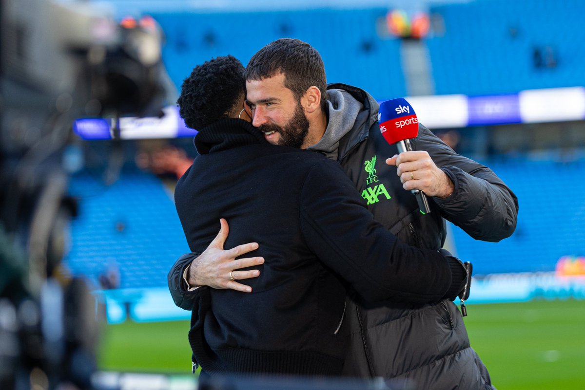 2018 ➡️ 2023 It's all love between @Alissonbecker and @DanielSturridge 🥰