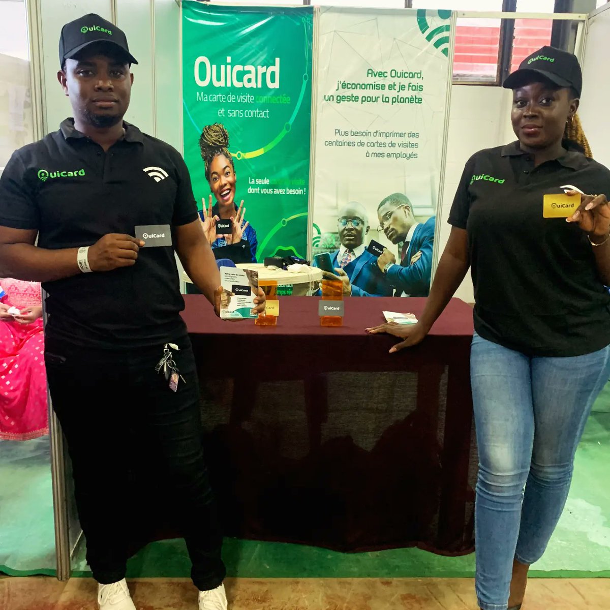 OuiCard's tweet photo. Hello,

Rejoignez-nous à la Foire Internationale de Lomé (Togo 2000) au pavillon de l'OTI pour (re) découvrir la #Ouicard 

#Togo #Businesscard #nfc #QrCode https://t.co/J9NnlLPNd3