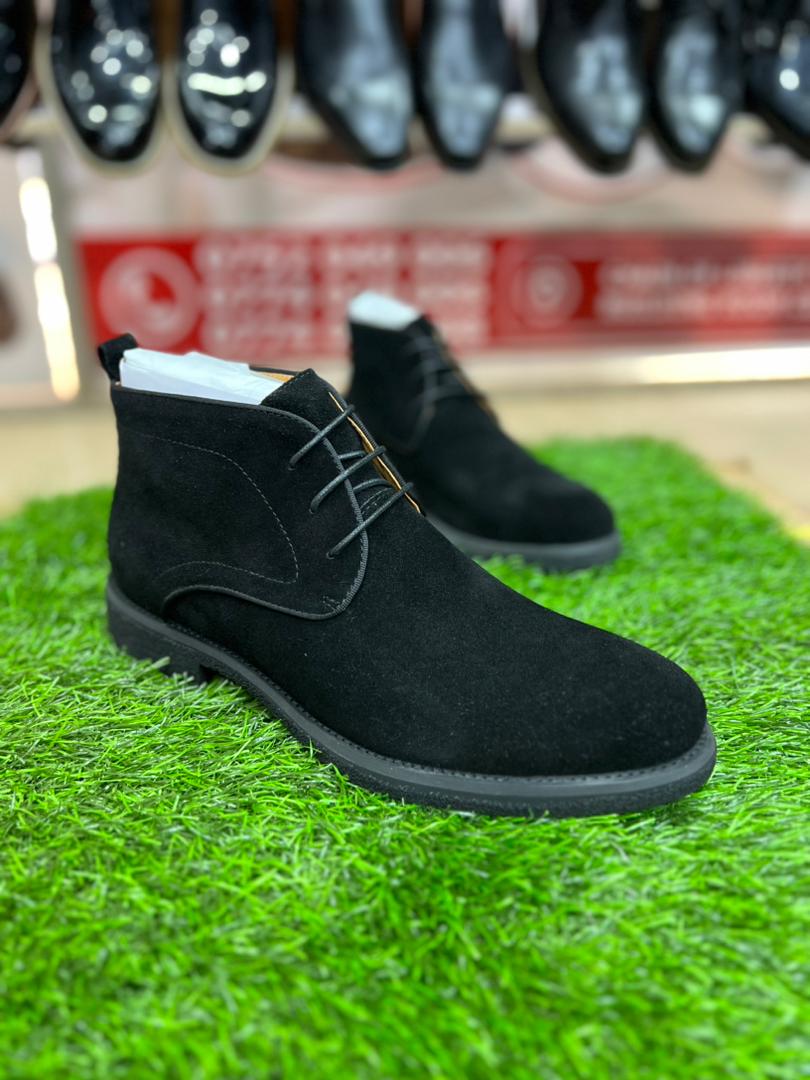 Kindly retweet , my client might be on your time line 0702578351