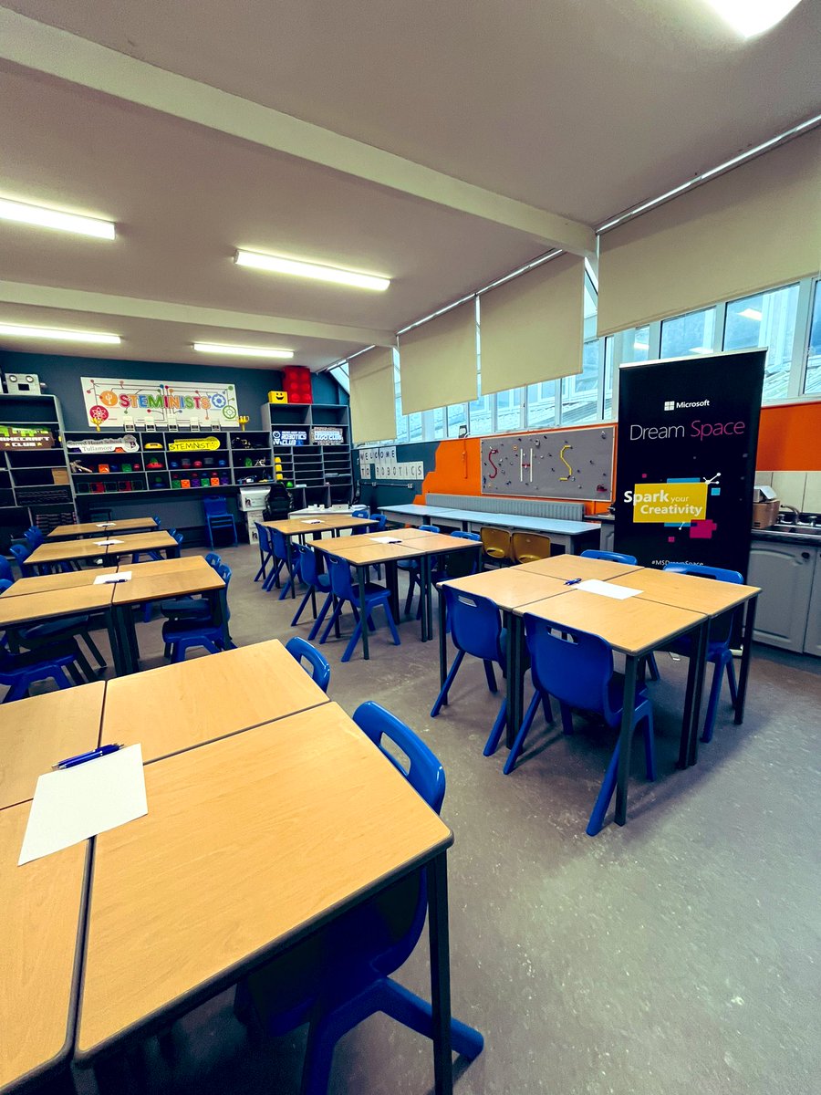 Buzzing to be in <a href="/shstullamore/">SHS Tullamore</a>’s own Dream Space today 😍🥰- a fab STEM space for their robotics, coding, gaming and project-based learning lessons 🫶.  Looking forward to welcoming two primary schools today and working with SHS students later on 🎉 .

#MSDreamSpace