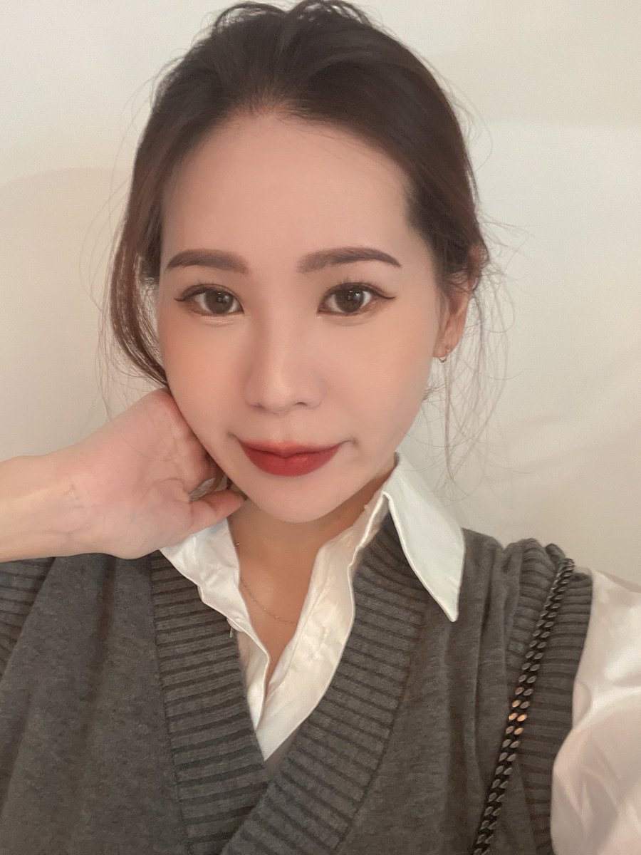 pppppork's tweet photo. 搬磚日😭😭 https://t.co/lmCcvwcmqc