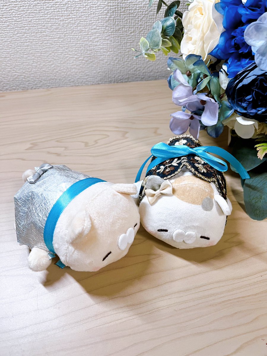 Pochitomorii's tweet photo. 大好きなぽちさん(@pochi_line )の ミケクリちゃん達と一緒にフォトウェディングしてきました☺️
撮影NGだったので一緒に写ったものはデータ待ちなのですが…
おめかししたぬいちゃん見てくださーい！\( ˙꒳​˙  \三/ ˙꒳​˙)/

 #となりのにゃんこ
 #ミケクリ
 #ぽち友さんとつながりたい https://t.co/aF2urGsmjR