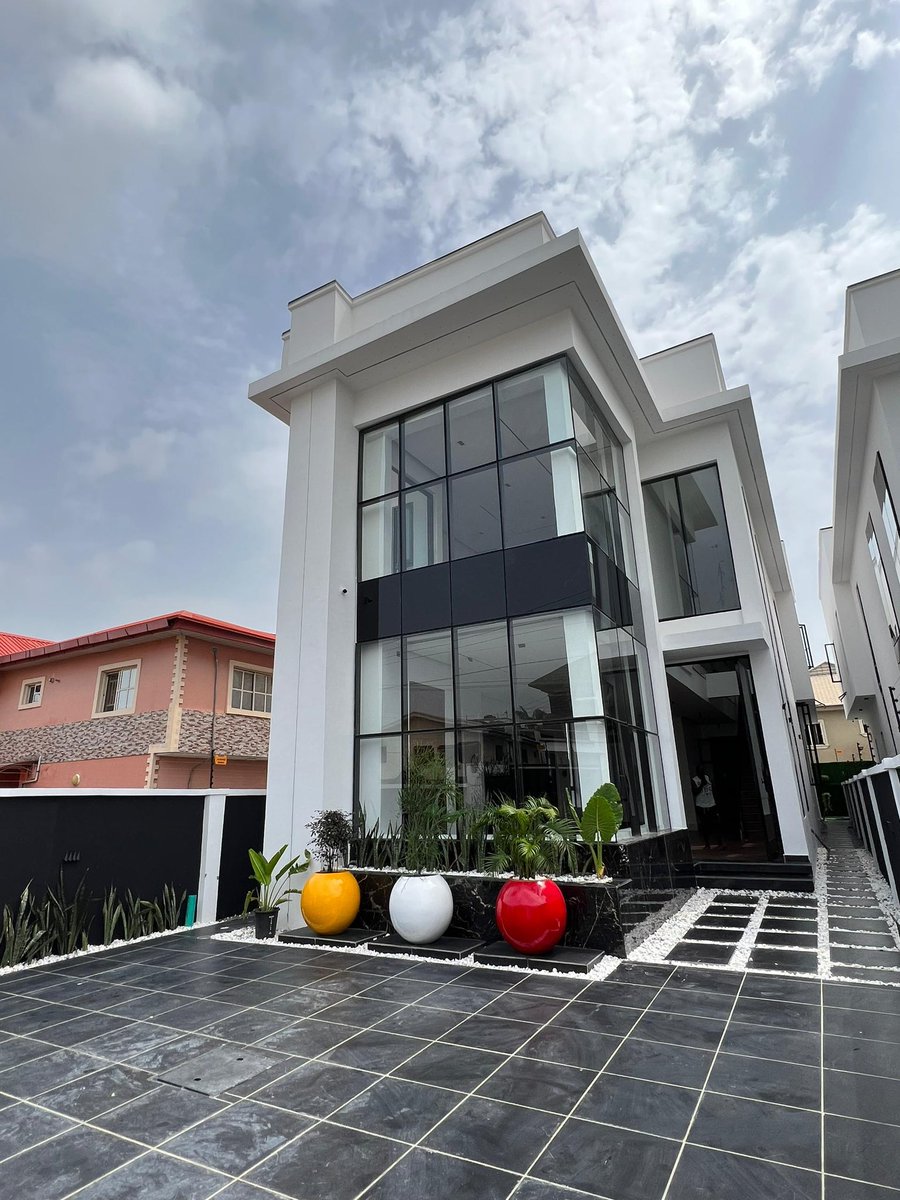 blckspacerealty's tweet photo. 5 BED || IKOTA || N270M

Elegantly Designed 5 Bedroom Fully Detached Duplex with Swimming Pool and BQ in a secured estate.

💰Price: N270M
📍Location: Ikota, Lekki

Title: Governor’s Consent https://t.co/H878tXN3ZX