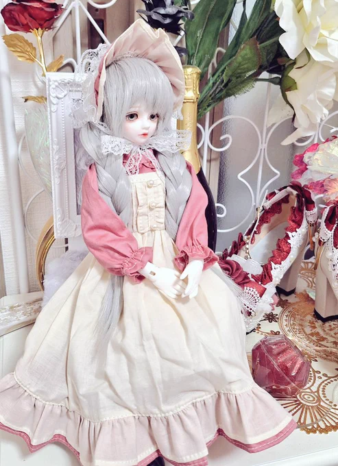 新しいお洋服買った ハチャメチャに可愛い 可愛いの天才  ランダムで安価な福袋だったんだけど、大勝利 カントリースタイル最高すぎる 可愛い ボンネット滅茶苦茶似合う 可愛すぎる