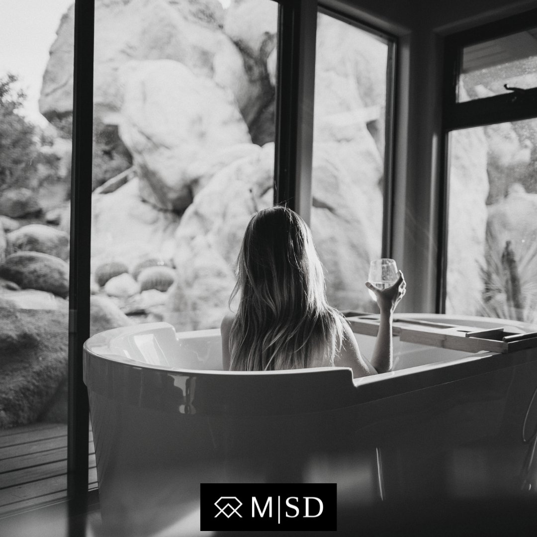 _msd_es's tweet photo. La vida de lujo es para quien están dispuestos a vivirla.

#sugardaddy #sugarbabe #sugardating #highclassdating #dreamlife #luxury #lujo #amor https://t.co/cfNLatloZN