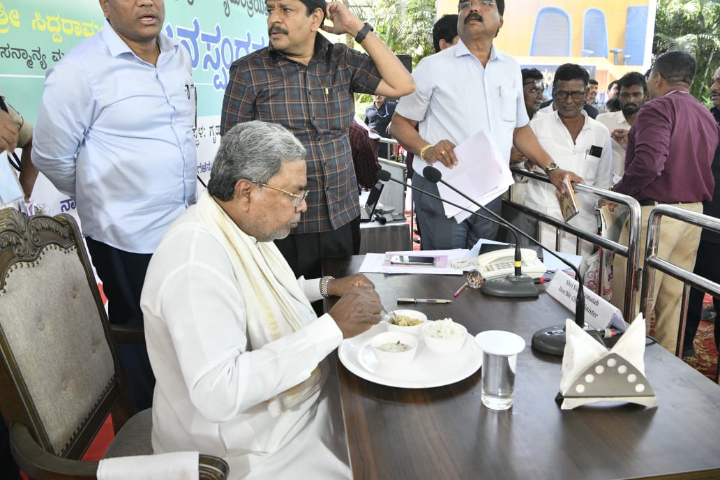 Siddaramaiah tweet media