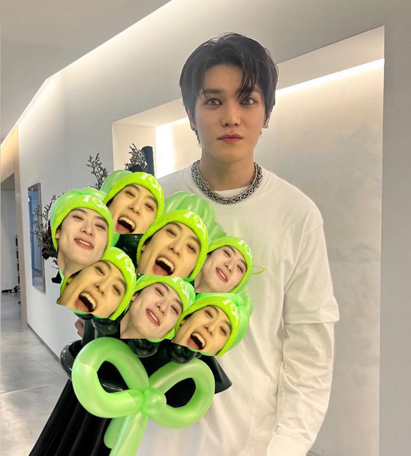 taeyong and green ball jaehyun