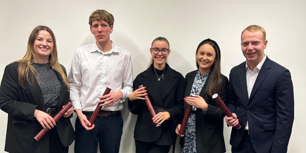 A&L Goodbody Trainees tweet media