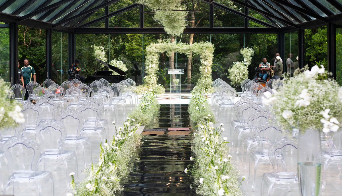 nonoevents's tweet photo. Gomora TV Wedding
#GomoraTVWedding
#Thati&Phumlani’sWedding
Thank you @GomoraMzansi @SeritiFilms @Mzansimagic
#TVShowDeco #TVShow
#Gomora_mzanzi #Marquee #Deco
#NonoEvents https://t.co/caB6dGDUqk