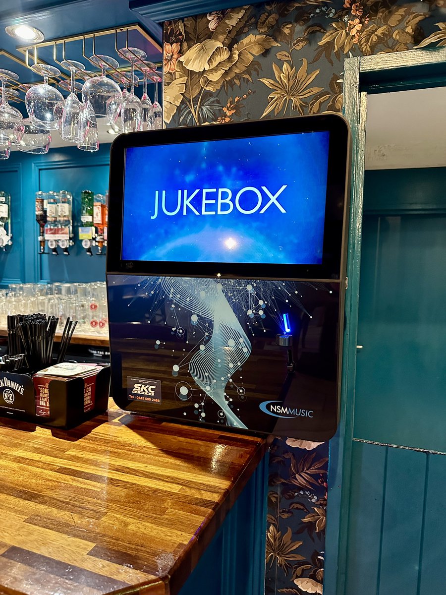 SKCGamingNI's tweet photo. It’s been a busy few days fitting equipment with new and existing customers.

The latest Gaming &amp; Amusement machines, Jukeboxes &amp; Pool tables supplied 🎰🎶🎱

Give us a shout if you are looking the best equipment for your pub or club 🤝

Freephone ☎️ 0345 500 2468 (ext. 2 sales) https://t.co/akvhS1rOT0