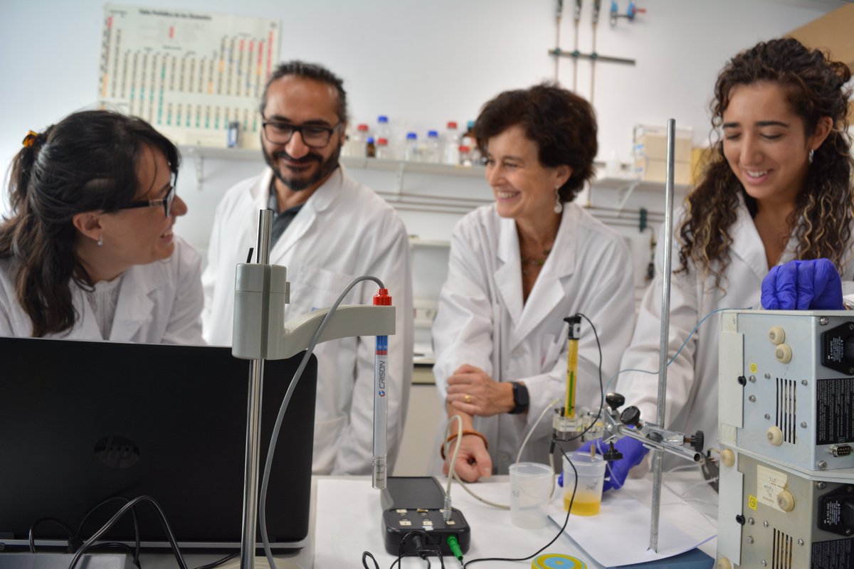 imb_cnm's tweet photo. #JobOffer | Check the new #PhD offer on our site for the development of an Electrochemical Point-of-Care device for decentralized infectious disease diagnosis

https://t.co/AVJyfCK2Qr https://t.co/4l1gYAVwp9