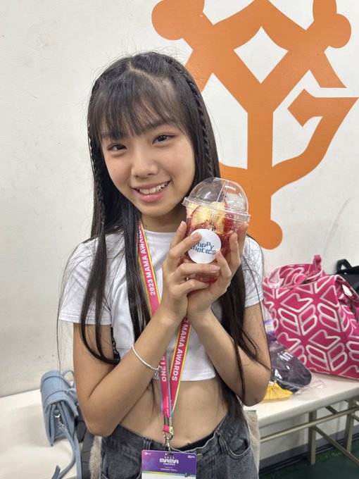 Twitterのコスプレ画像15