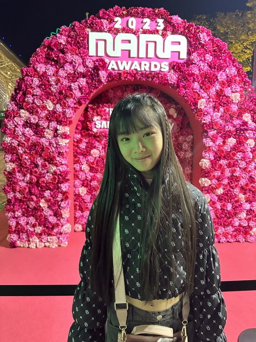 Twitterのコスプレ画像16