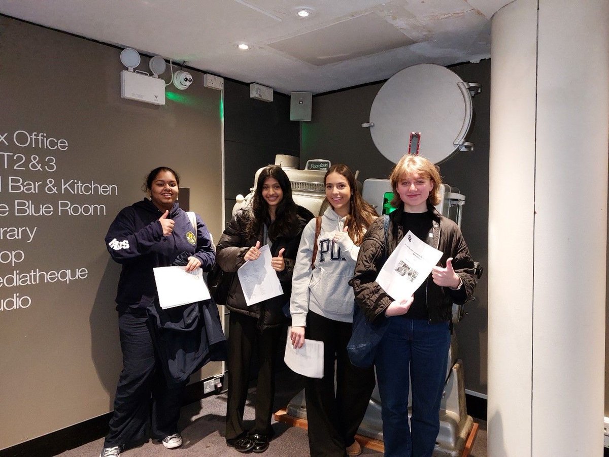 CroydonHigh's tweet photo. From our Year 6 pupils visit to Tate Modern to our Sixth Form heading to a Leadership Day @SuttonHighGirls, see what our pupils have been up to in and around London in this week's News Links: https://t.co/9lQfOFQiIM
#EveryGirlEveryDay
#AspireWithoutLimits
#GDSTLead
@GDST https://t.co/exEV3EfzVK
