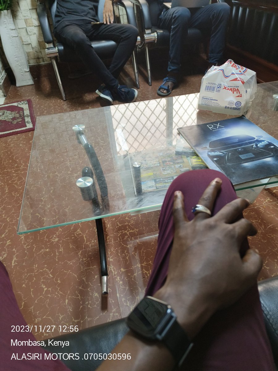 alasirimotors's tweet photo. At out favorite spot finalizing on the deal.
#Businesstable https://t.co/Arb6nJCA9S