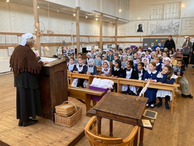 STAHSPrep's tweet photo. Year 4 enjoyed a trip back in time last week when they visited the Victorian Museum on their best behaviour! 
#STAHSPrep https://t.co/c7e78JRfVO