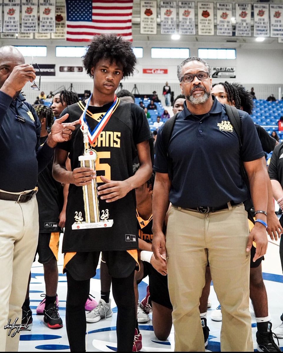 Taj Ford tweet media