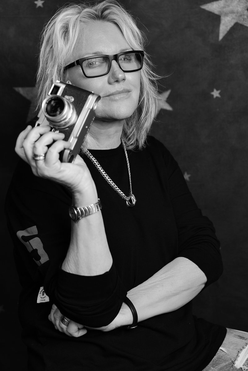 DESIERTO_X's tweet photo. Thank you Paris Chong @MISSPCHONG , Per Bernal @perbernal and @leicagalleryLA for including me in the FACES of LEICA project. It was an honor to be featured alongside such celebrated and accomplished artists / photographers. #leicacameraUSA #chromehearts #victorytischlerblue https://t.co/9xOKsk9STt