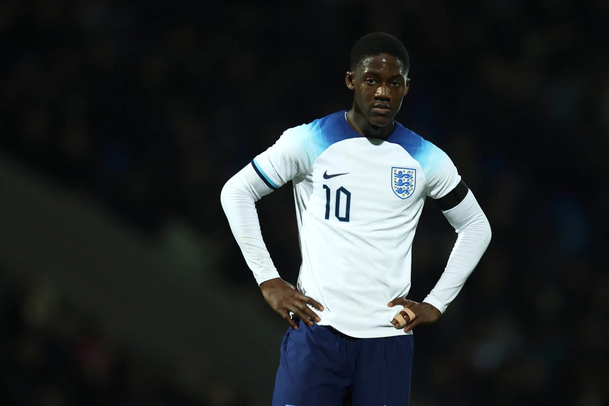 mufcMPB's tweet photo. 🚨🏴󠁧󠁢󠁥󠁮󠁧󠁿 BREAKING!!

Gareth Southgate will target Manchester United starlet Kobbie Mainoo in a bid to keep him out of the clutches of Ghana. Southgate is desperate to see him pledge his international future to England. #MUFC [@CrossyDailyStar] https://t.co/c5F0tOUFxl