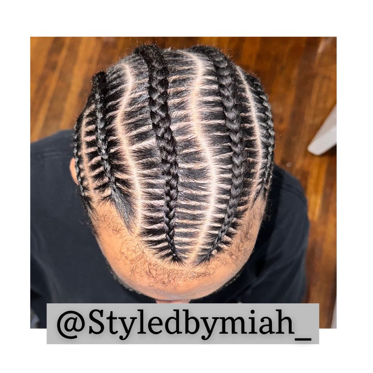 official_qmiah's tweet photo. Sleek stitch cornrows π₯Άβ¨ Dm to book @styledbymiah_ on ig #stitchcornrows #braids #nychairstyles https://t.co/6Kz3JqUmv3