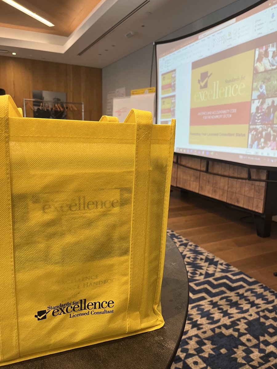 Licensed Consultant Training was a success! So many high caliber #nonprofit participants from across the country made connections &amp; solidified their commitment to excellence by becoming LCs! At a dinner with existing LCs, we had over 450 years of collective nonprofit experience🤩