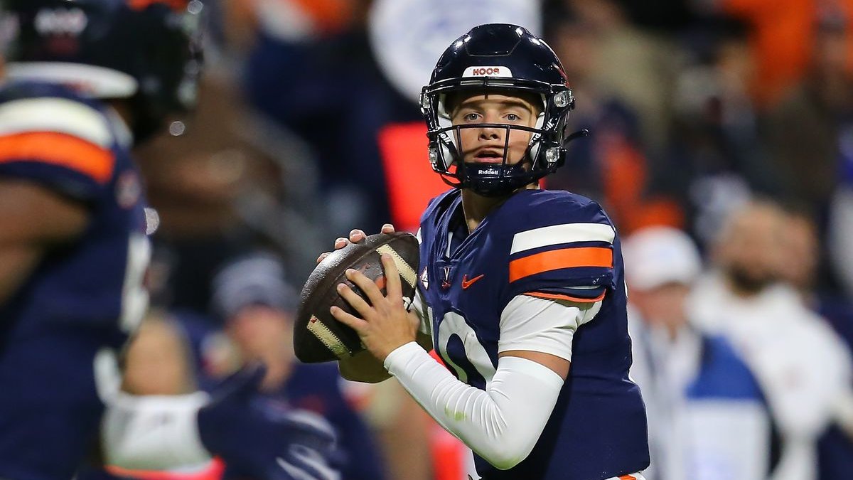 UVA's Anthony Colandrea finished the season averaging 272.9 total yards per game. That ranked: #32 in the country #3 in the ACC #3 among freshman in the country #1 among Power 5 Conf. freshman