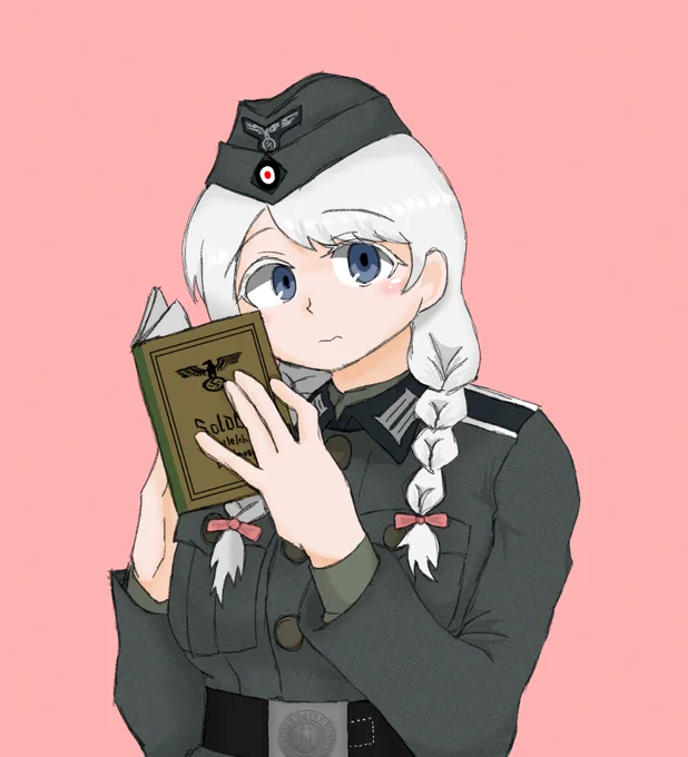 女子ドイツ兵 