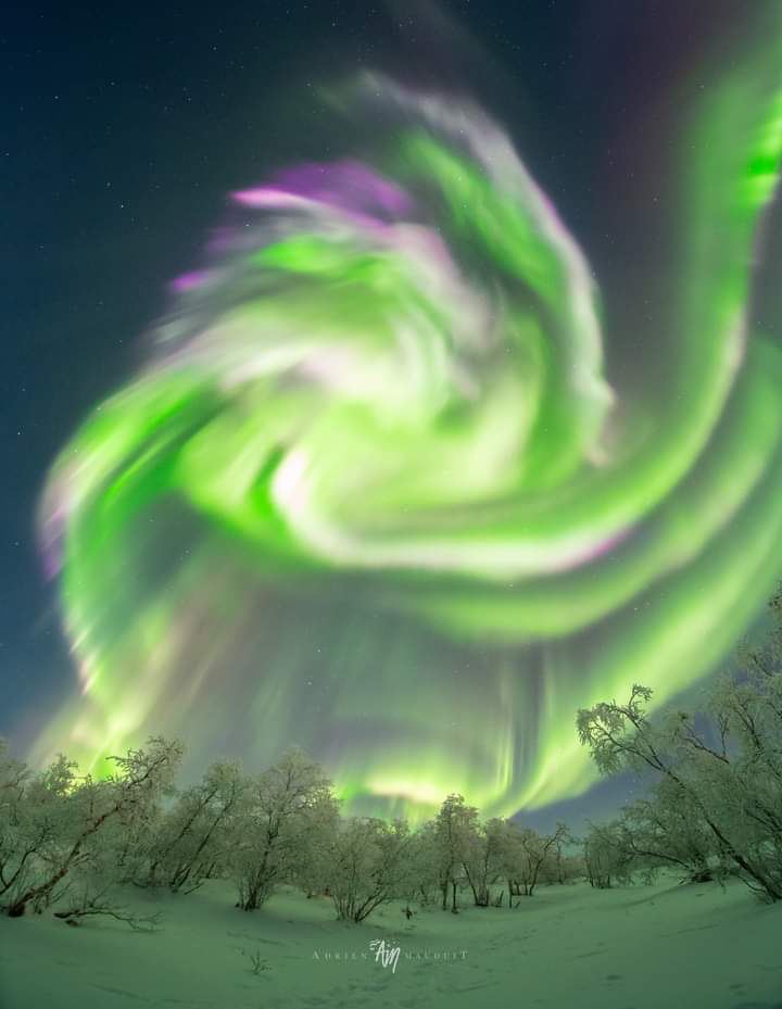 Ryansikorski10's tweet photo. Amazing Auroras in 🇫🇮 Finland 🔥🫡 https://t.co/DbG5Y1jG8r