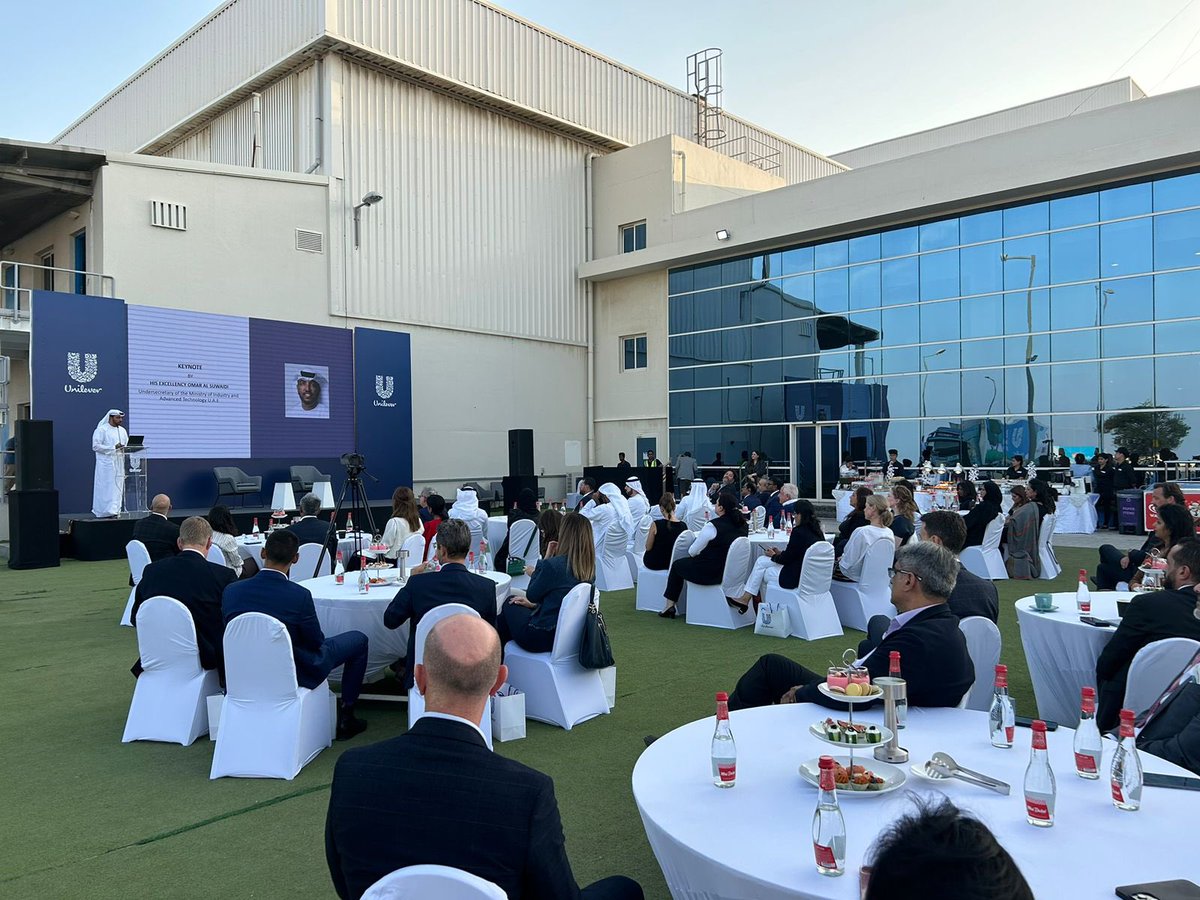 H.E Dr. Nawal Al-Hosany participated in a fireside chat to discuss the “UAE’s ambition to triple renewables by 2030, achieving carbon neutrality by 2050 and role of the private sector” hosted at <a href="/Unilever/">Unilever</a>’s DPC Pre-COP28 Event.