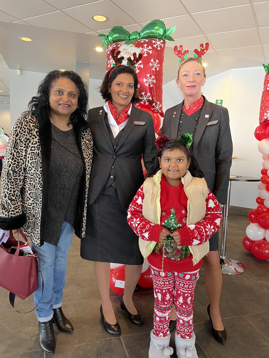 KidsUpFrontTO's tweet photo. We got the holiday season started with @jazzaviationlp last week with our Searching For Santa event๐
!
Kids were surprised on their flight with Santa Claus himselfโ๏ธ! Thank you Jazz for creating lifelong memories.
#SearchingForSanta #JazzAviation #KidsUpFront #MoreThanATicket https://t.co/o7fMjdf0pr