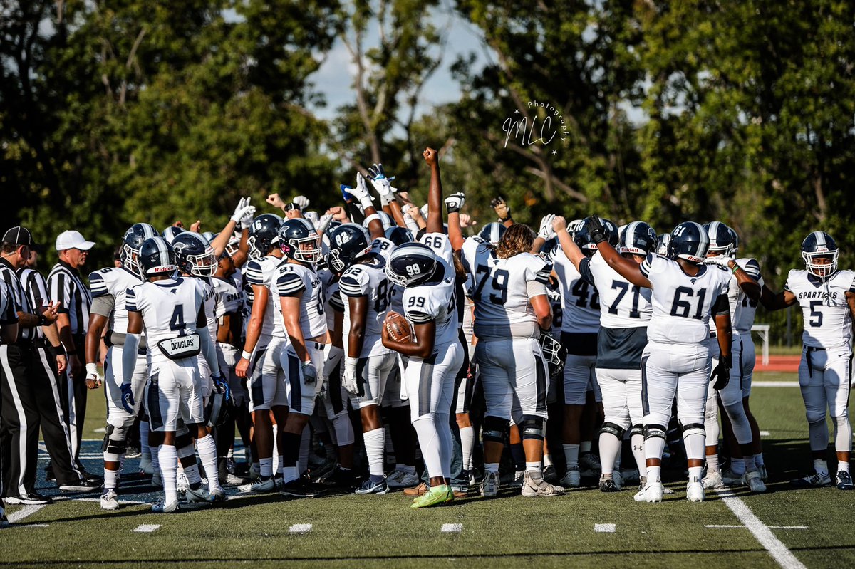 FootballFHC's tweet photo. S/O to @KennyThomason57 (@MBUFootball) for stopping by Spartan Nation to recruit some of our studs! We appreciate you, Coach! #Win4All https://t.co/SDv2hbyWq1