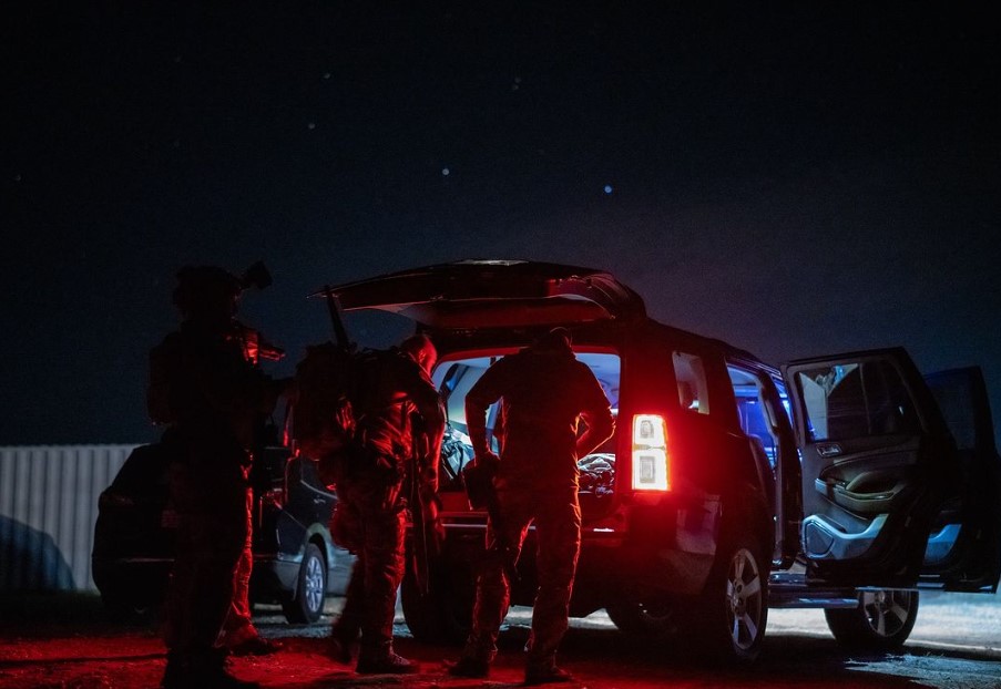 HighSpeedGear's tweet image. Gearing up to hunt down that last slice of apple pie from Thanksgiving. 👀

#thanksgiving #tacticool #tacticalequipment #HighSpeedGear #tacticallife #tacticalgear #Duty #GearJunkie
