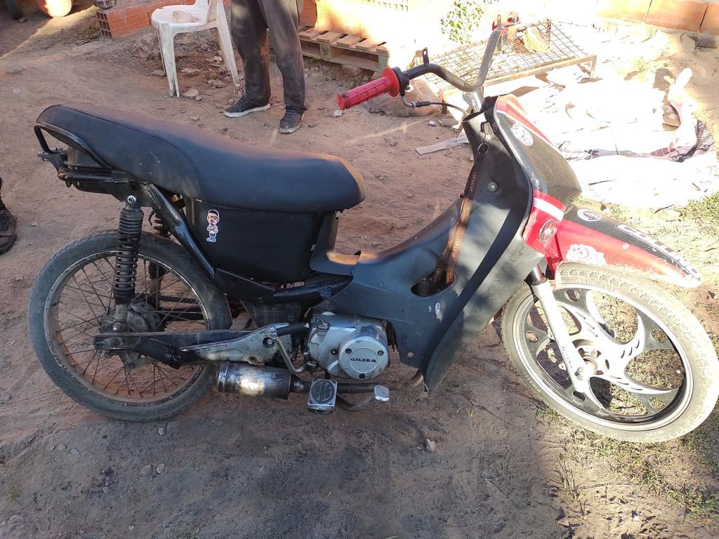 MMaleichuk's tweet photo. DIEZ ALLANAMIENTOS POSITIVOS POR PRUEBA ILEGAL DE VELOCIDAD CON MOTOCICLETAS. 

 Secuestramos 21 motos que molestaban a los vecinos de Chivilcoy. Esto se suma al gran trabajo que realiza constantemente el personal policial, inspectores de Tránsito y Guardia Urbana https://t.co/UcGQvW5wCr