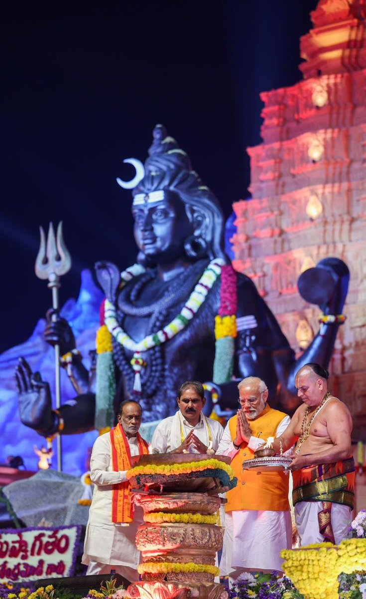 narendramodi's tweet photo. Honoured to join the Koti Deepotsavam programme in Hyderabad this evening. A spectacular programme, this grand celebration brings together a vibrant tapestry of culture, devotion and community spirit, showcasing the rich cultural traditions of India. https://t.co/7SUFs3seAI