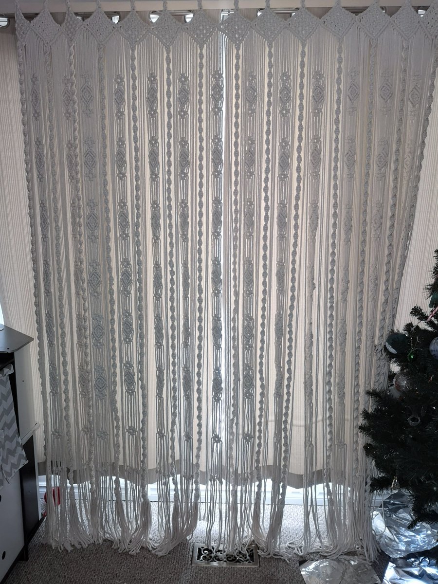 macrame_mama's tweet photo. #TBT to this massive beauty I made for a customer. It was my first time diving into a project of this magnitude. @HGTV This would look stunning in a tiny home...just sayin' 😉 https://t.co/GRalwbDLbZ