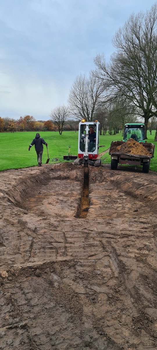 Houldsworth Greens (@hgcgreenstaff) on Twitter photo New greenside bunker on the 12th taking shape. Drain in and foundation sorted, now to do the final rootzone finish for the turf <a href="/DiggerduncTPL/">Duncan Tomlinson</a> New greenside bunker on the 12th taking shape. Drain in and foundation sorted, now to do the final rootzone finish for the turf <a href="/DiggerduncTPL/">Duncan Tomlinson</a>