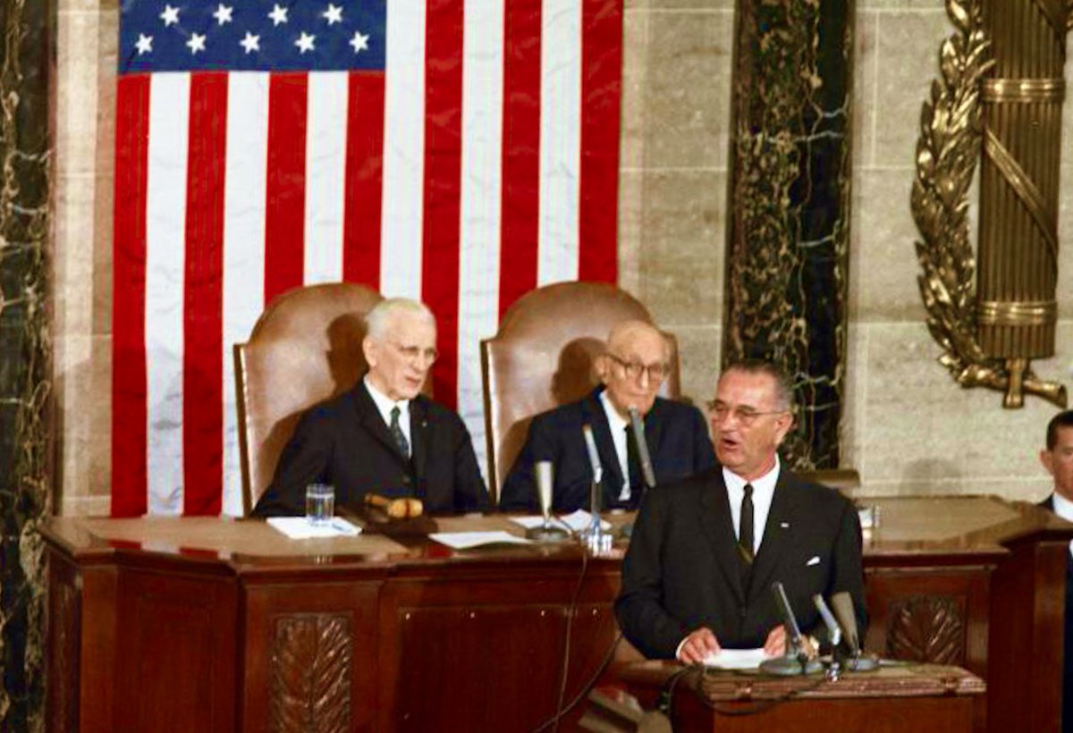 BeschlossDC's tweet image. New President LBJ to Congress, sixty years ago today:  
"The greatest leader of our time has been struck down by the foulest deed of our time...Americans of all races...and political beliefs [must] respect one another...Let us put an end to the teaching...of hate...and violence."