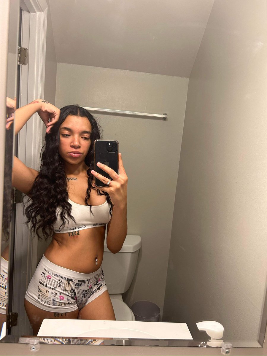 Curlyyheaddddd's tweet photo. he mad as shitt rn💋 https://t.co/Atrmv7STiV