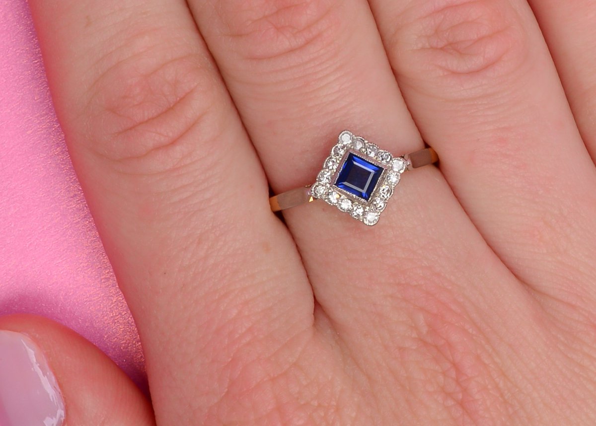 The Three Graces tweet media