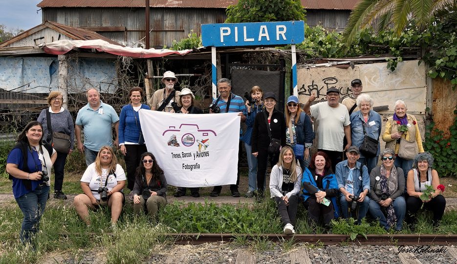 📸 Recibimos la visita de fotógrafos de varias ciudades de la provincia de Buenos Aires. Durante una agradable jornada soleada conocieron algunos de los atractivos turísticos, históricos y religiosos de #Pilar.

😀¡Gracias por visitarnos y difundir nuestra ciudad! 

#PilarTurismo