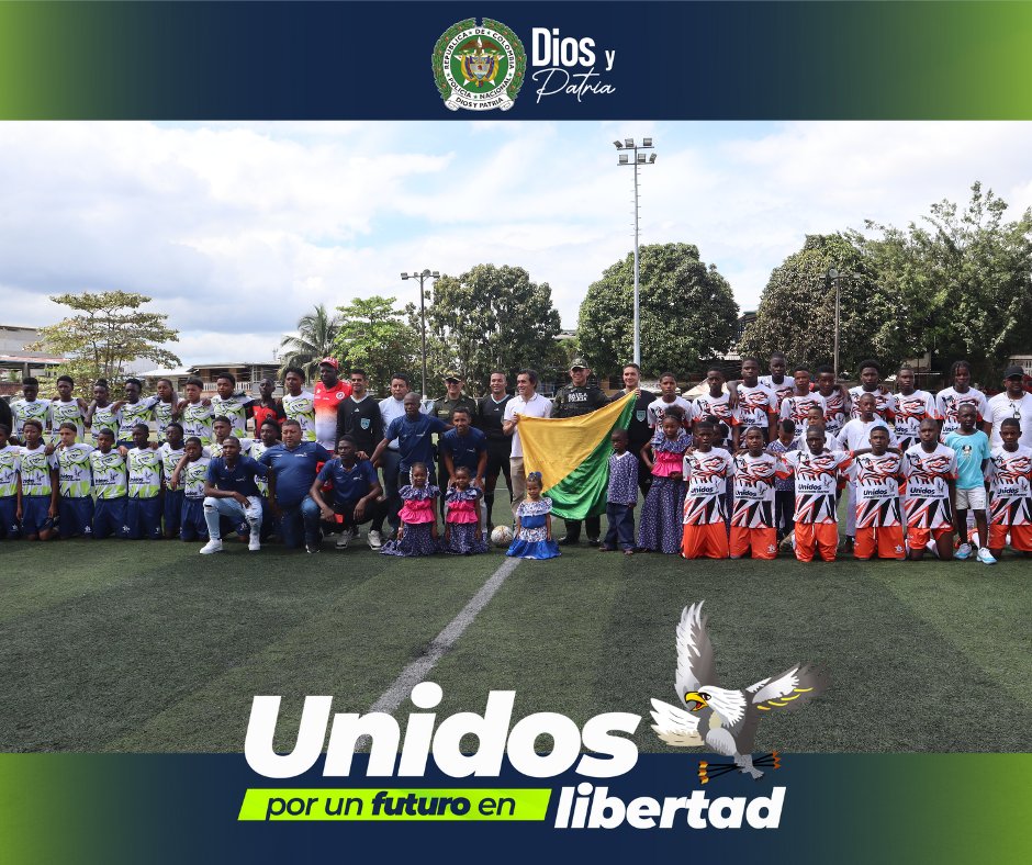 Dimayor's tweet photo. ðž ¡Asà se vivió la final del torneo de 'ðð§ð¢ððšð¬ ð©ðšð« ð®ð§ ðð®ðð®ð«ðš ðð§ ð¥ð¢ððð«ððð'!
Llevamos el fútbol a todo el territorio nacional y transformamos vidas. ð¥ð
¡Gracias Buenaventura! ð«¶
@FSC_COL @GaulaPolicia @WinSportsTV - #DIMAYORTransforma https://t.co/moj3bDEBUa