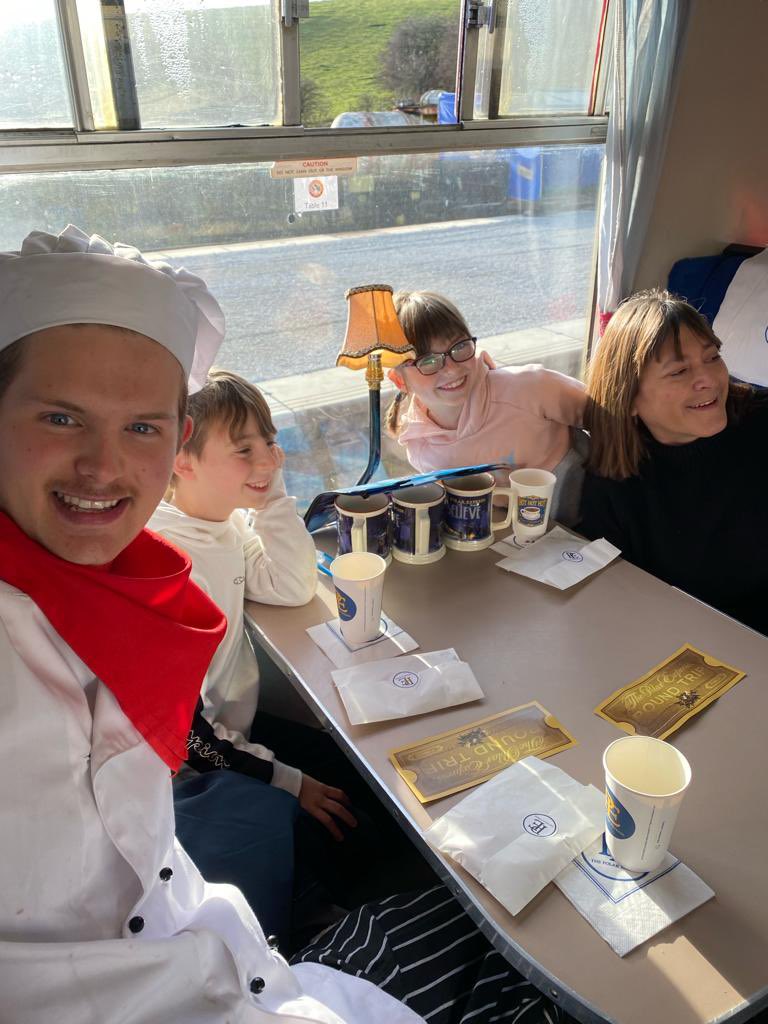 roanshea1's tweet photo. Very grateful for my family to join us on board The Polar Express with @theatre_wise @EmbsaySteam The feedback from everyone, every show has been amazing ❤️ https://t.co/6kcI21By5F