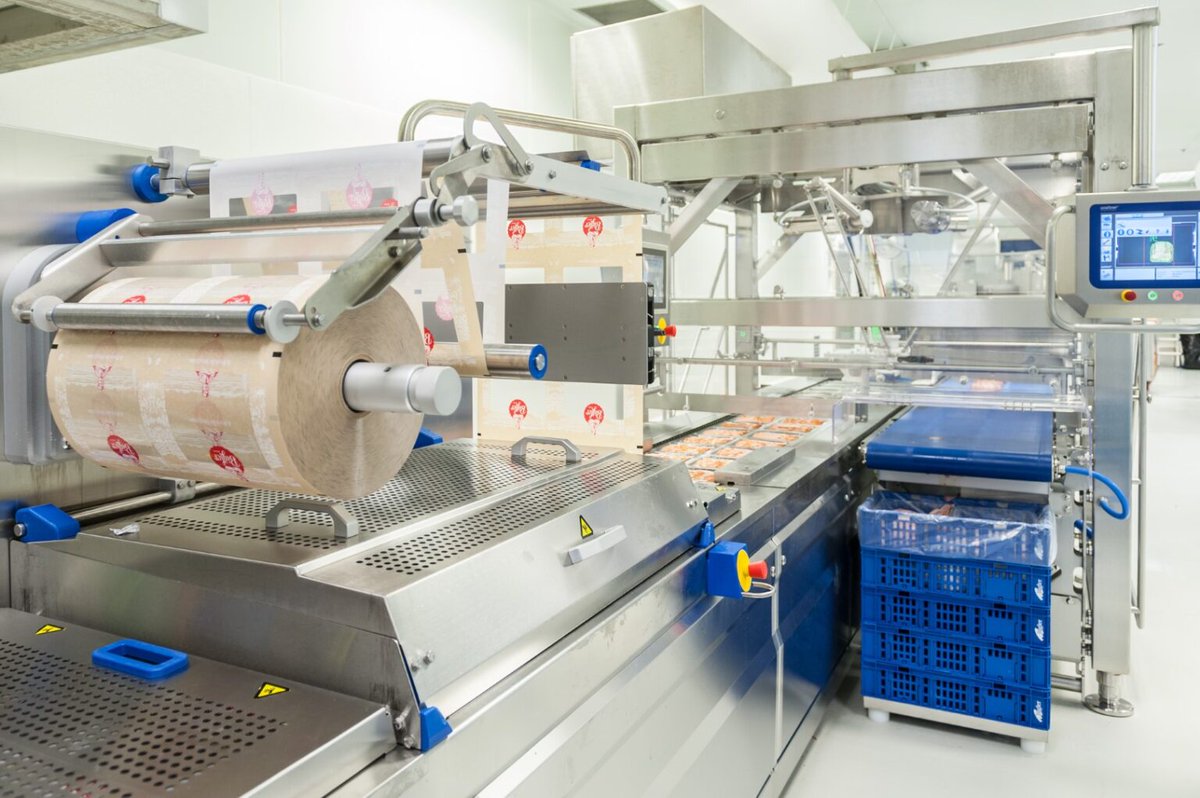 We provide the right conditions for our traysealers, thermoformers and auxiliary equipment, so that they can become part of any fully automated line.Your success is our priority, and we're committed to delivering unparalleled support at every step of the process.  #SEALPAC