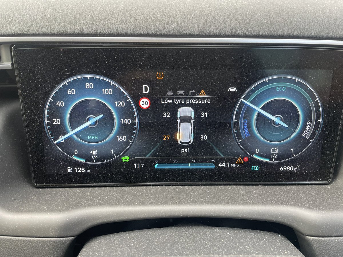 Lisa Eaton (@leaton35) on Twitter photo NOT what you need just before a 5hrs drive to London FFS 🤦♀️ #typical NOT what you need just before a 5hrs drive to London FFS 🤦♀️ #typical