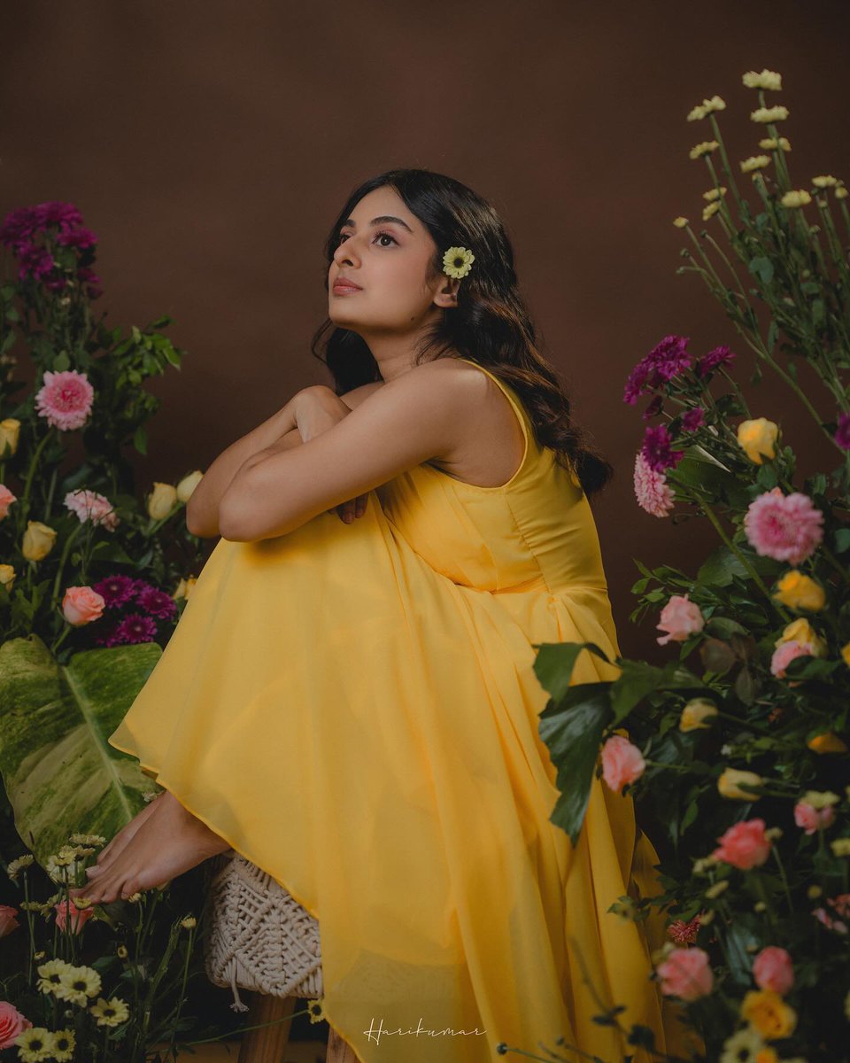 KeralaBoxOffice's tweet photo. Esther Anil Latest Photoshttps://www.kerala9.com/gallery/esther-anil/
 
#estheranil #actresses #FASHION #kerala9 #happiness

@_estheranil https://t.co/AAqPLM7G5M