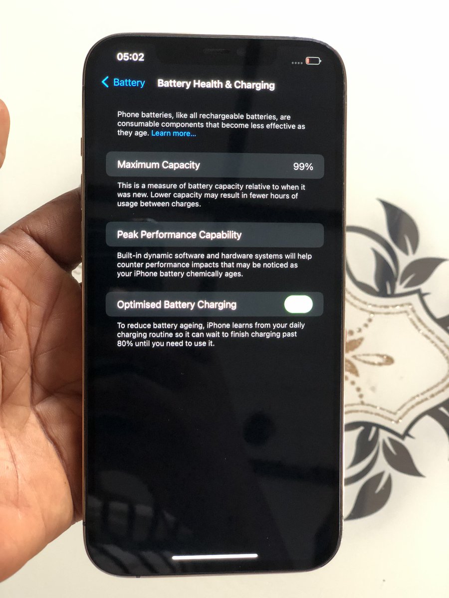 sylvia_polycarp's tweet photo. Neatly Used ||  iPhone 12 Pro Max || 128gb || unlocked || 550k
Pls kindly help me retweet my client might be on your timeline 

#IsrealDMW #Adeleke #Israel #BBNaija #Davido https://t.co/637DbGahNP