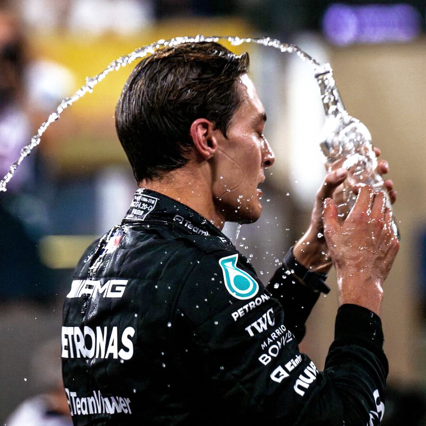 MercedesAMGF1's tweet photo. BREAK THE INTERNET
GEORGE RUSSELL https://t.co/1dK4NzPz0Z